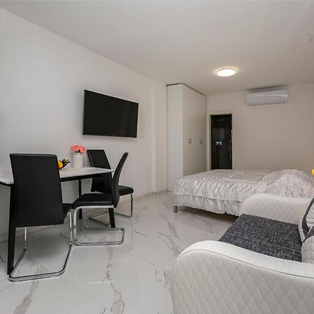 Apartment Ivano Dugi Rat Zewnętrze zdjęcie